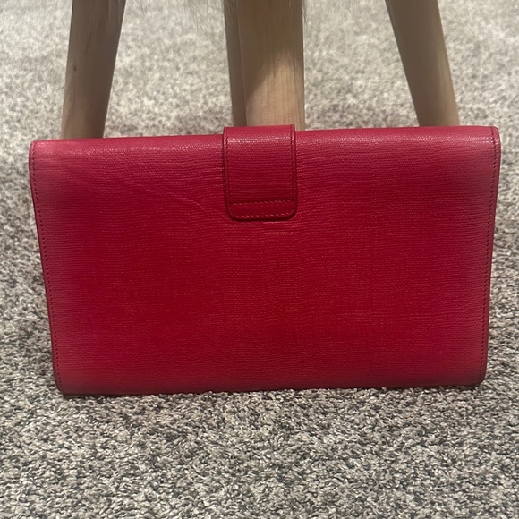 ❤️❤️❤️Last Chance❤️❤️❤️Yves Saint Laurent Bold Red Clutch - Picture 2 of 12